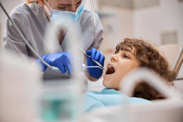 When To Take Your Child To An Emergency Pediatric Dentist